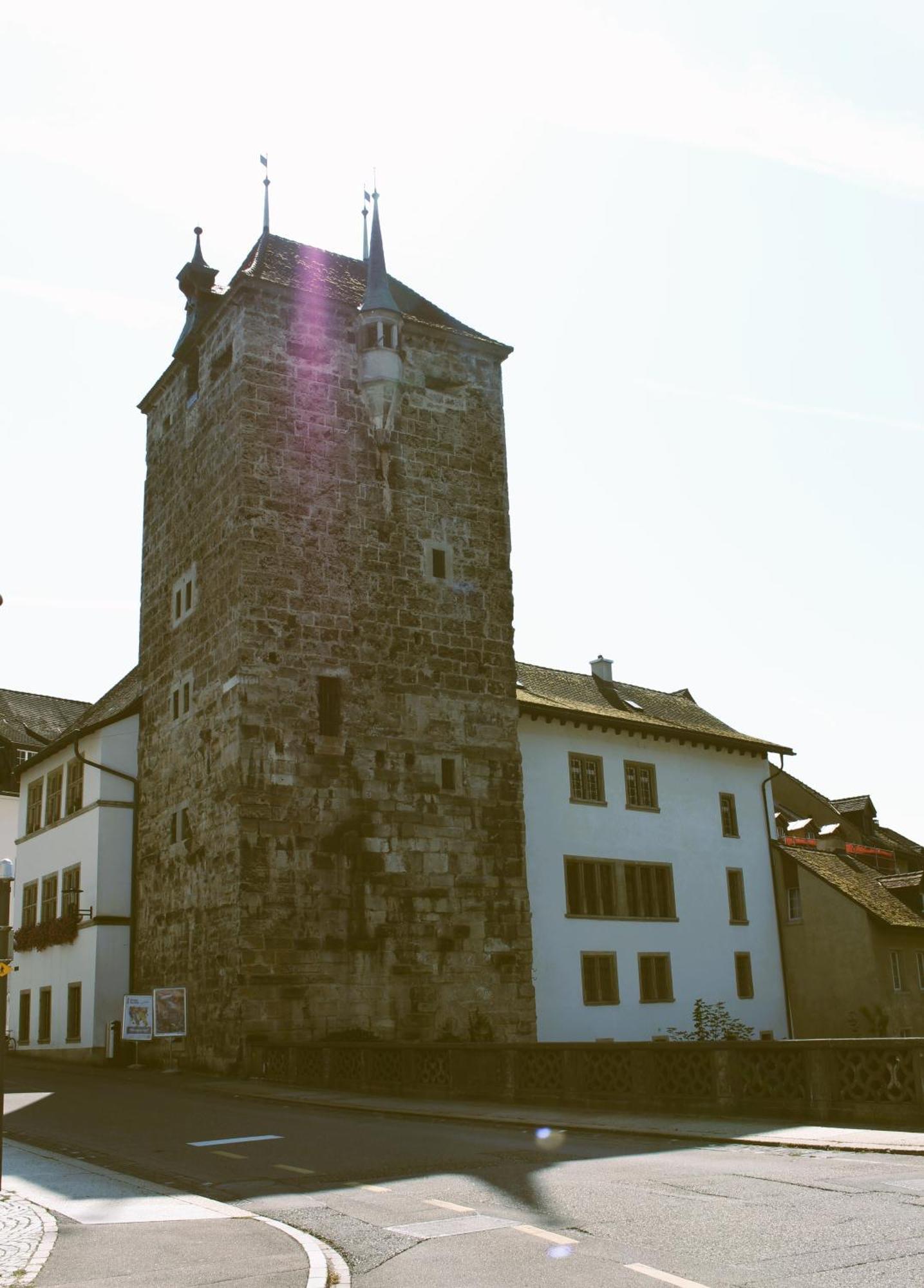 Business I Family Apartment I 1-4 Personen - Aare Blick, Nahe Altstadt I Beamer - 99" Leinwand I Terrassen Lounge Und Parkplatz Brugg  Luaran gambar