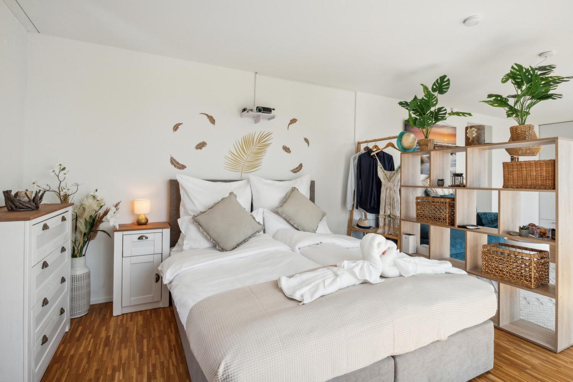 Business I Family Apartment I 1-4 Personen - Aare Blick, Nahe Altstadt I Beamer - 99" Leinwand I Terrassen Lounge Und Parkplatz Brugg  Luaran gambar